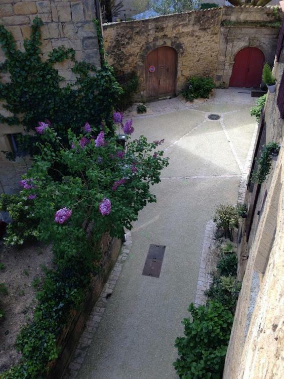 Le Perigord Lägenhet Sarlat-la-Canéda Exteriör bild